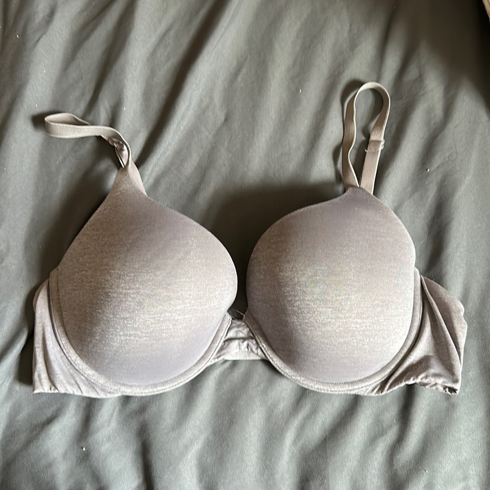Victoria’s Secret Padded Perfect Coverage Bra - 38C